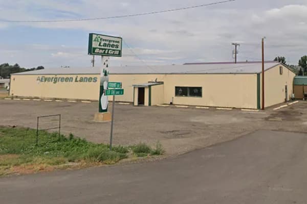 Evergreen Lanes
